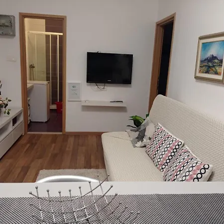 Apartment Bride's Rock Baska Voda