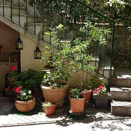 Bride's Rock Apartment Baska Voda